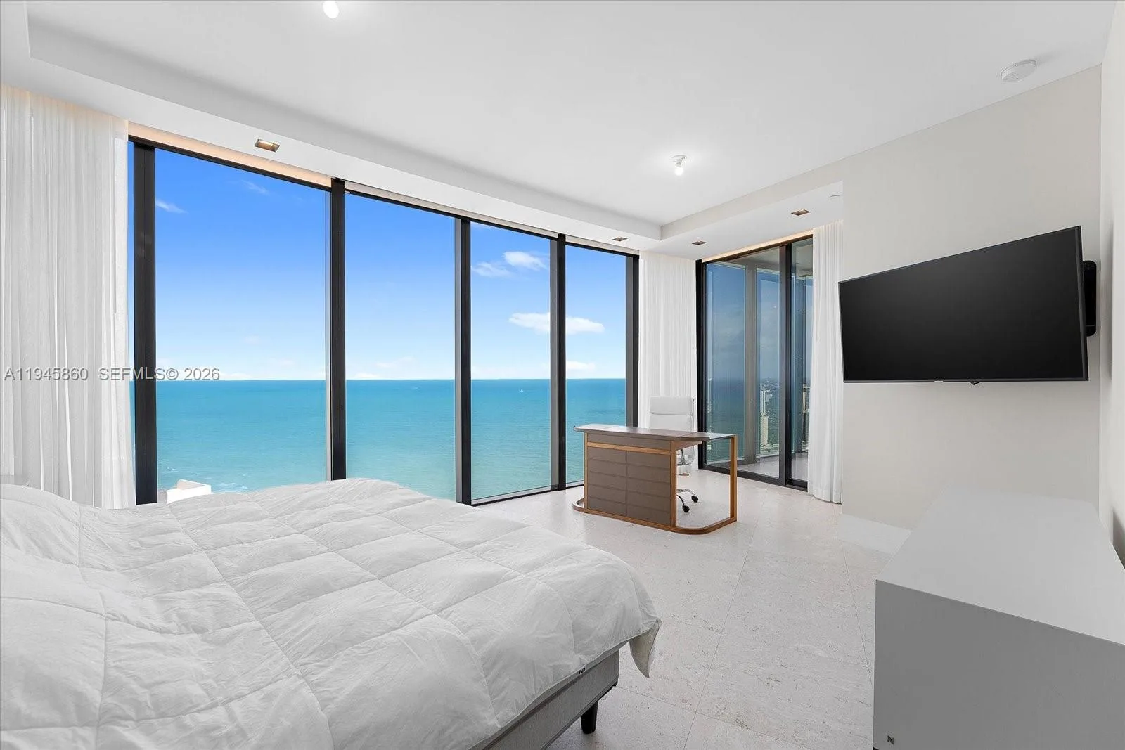 18555 Collins Ave # 3405, Sunny Isles Beach, FL 33160 photo 12
