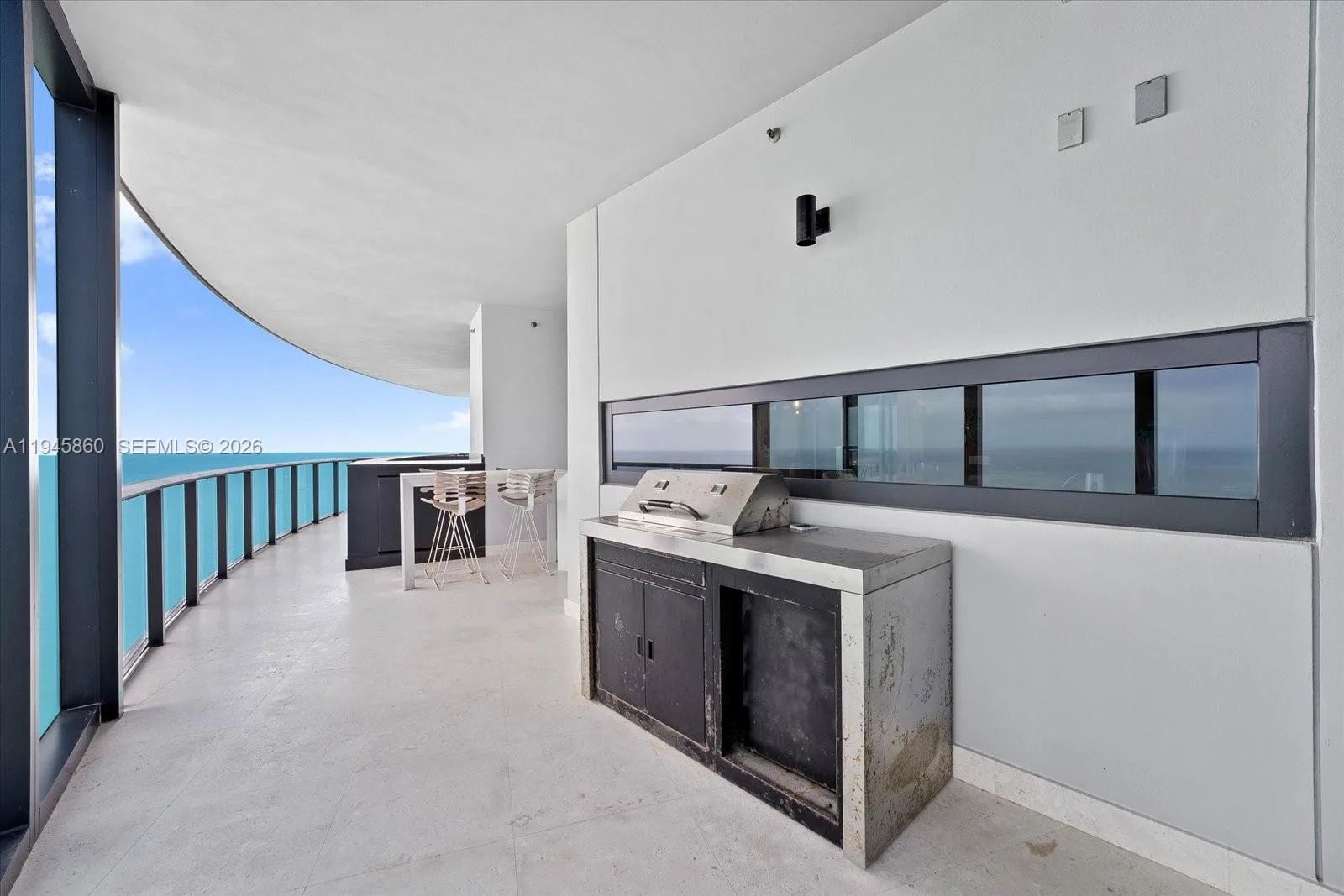 18555 Collins Ave # 3405, Sunny Isles Beach, FL 33160 photo 3