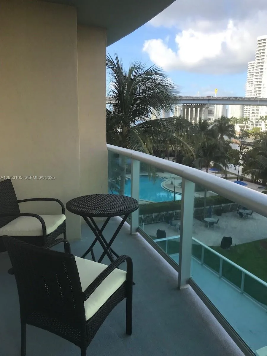 19390 COLLINS AV # 417, Sunny Isles Beach, FL 33160 photo 10