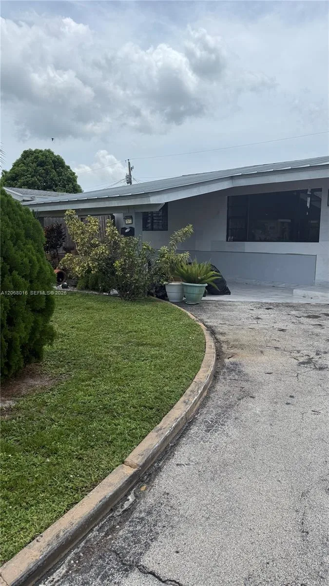 7672 Kismet St, Miramar, FL 33023 photo 4