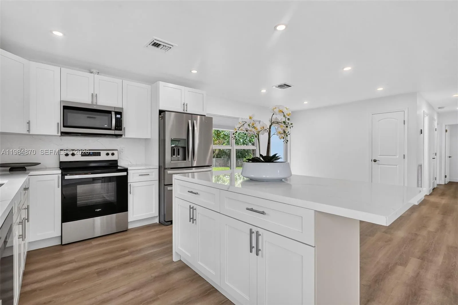 3042 Hayes St, Hollywood, FL 33021 photo 2
