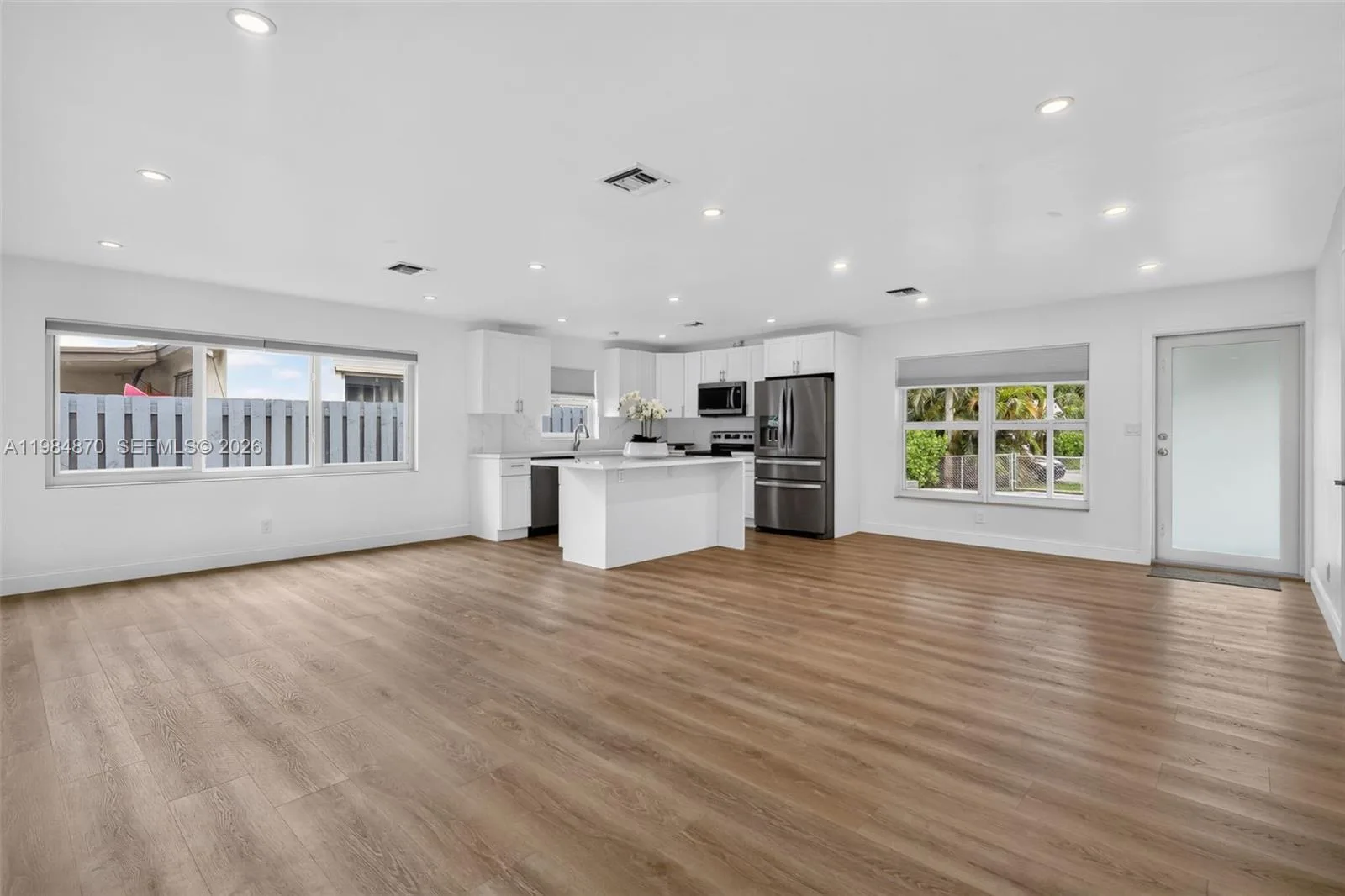 3042 Hayes St, Hollywood, FL 33021 photo 4