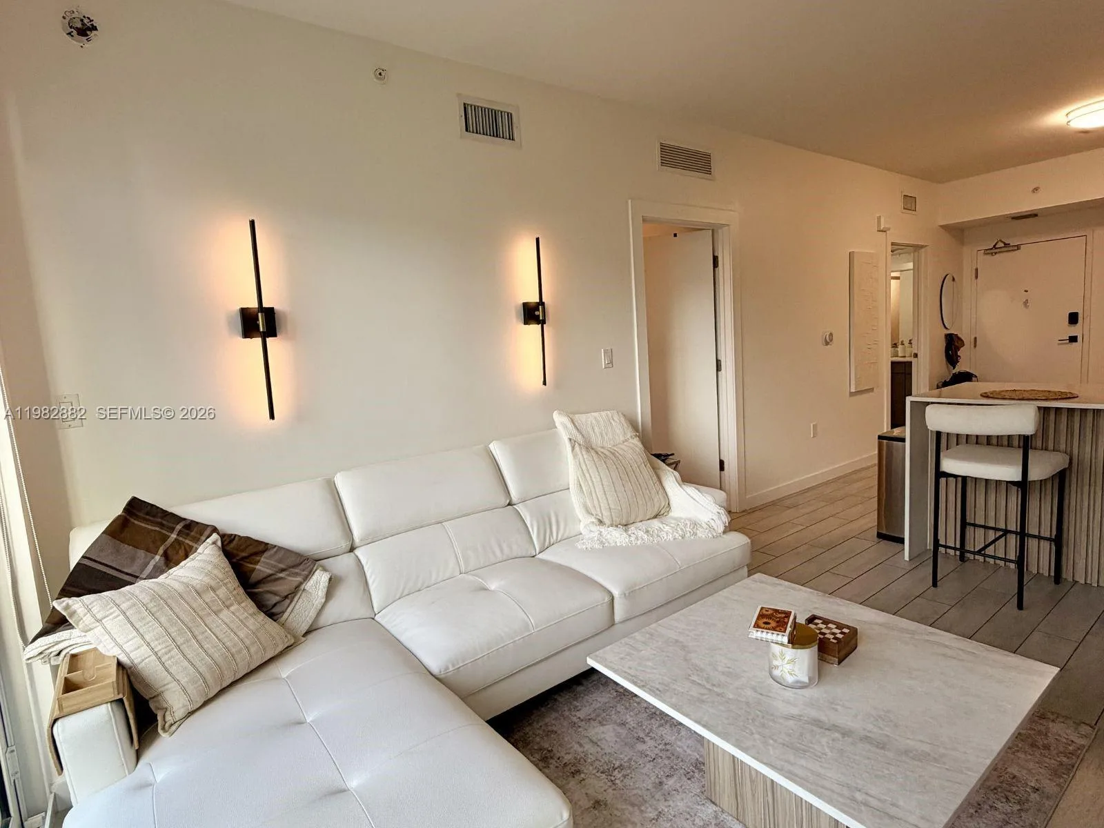 321 NE 26th St # 513, Miami, FL 33137 photo 5
