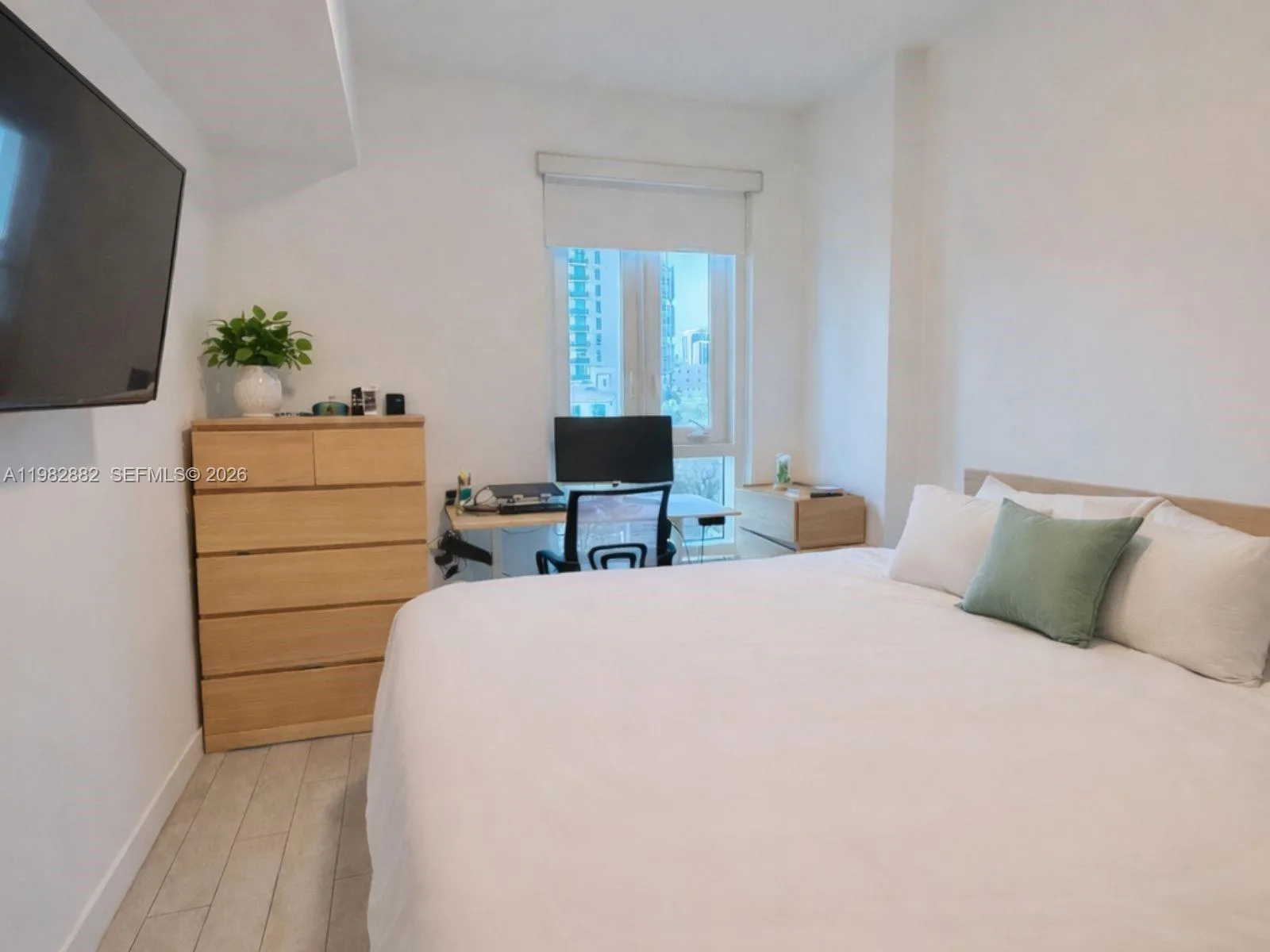 321 NE 26th St # 513, Miami, FL 33137 photo 9