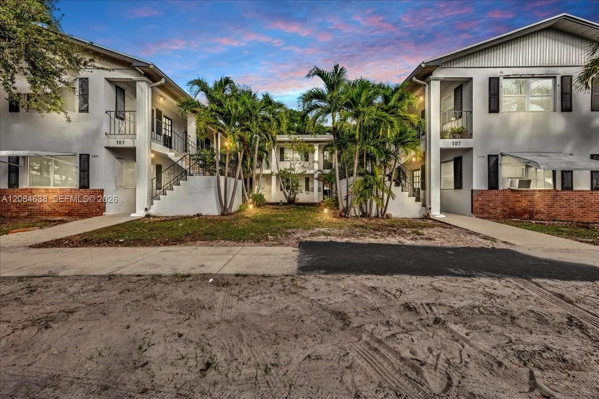 707 S 19th Ave # 9, Hollywood, FL 33020