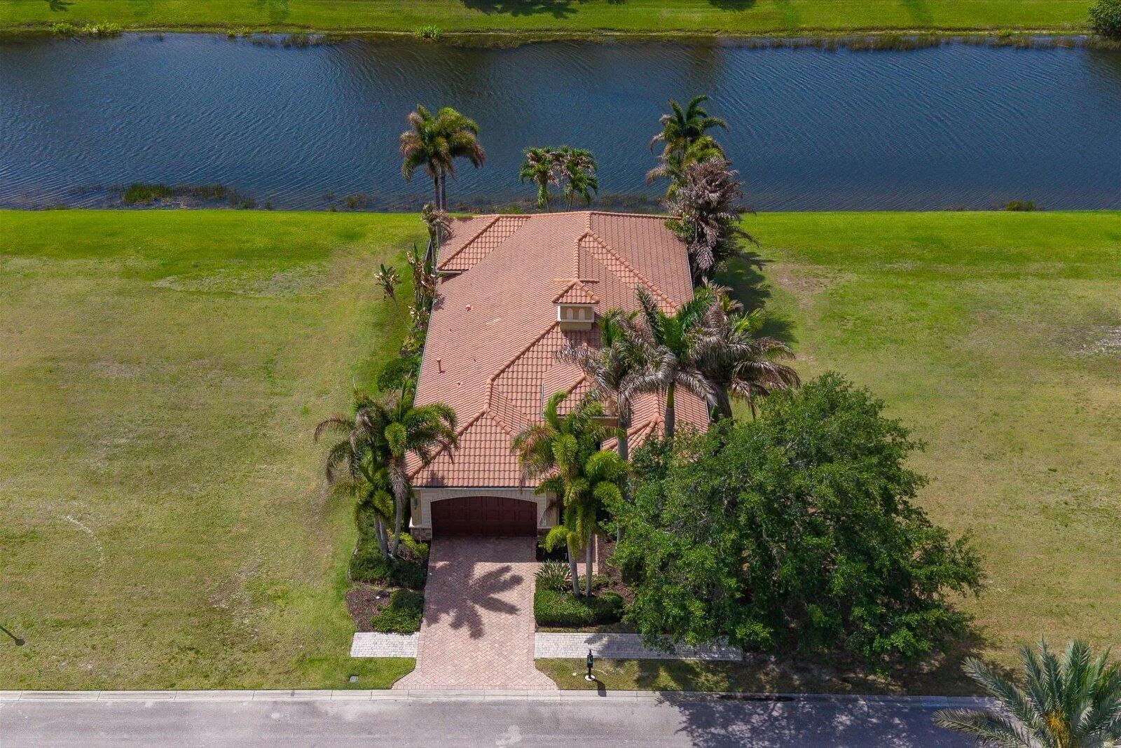 116 SE Bella Strano, Port St. Lucie, FL 34984