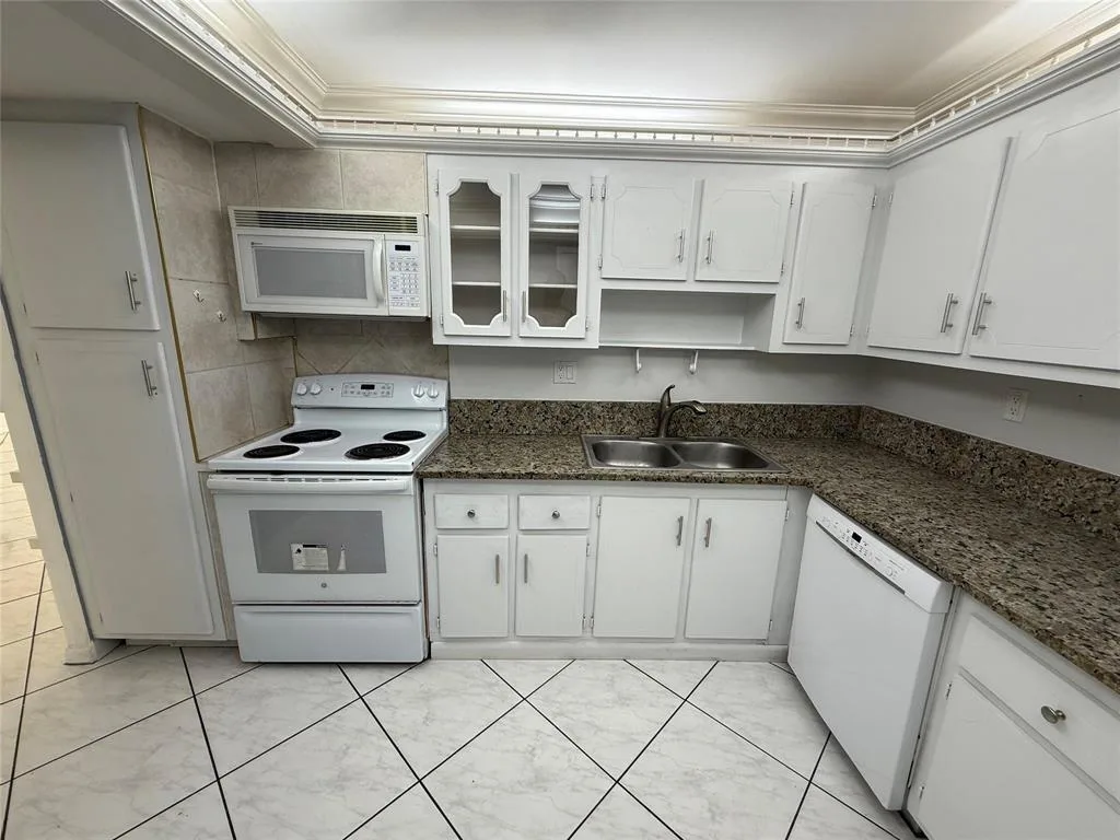 1833 S OCEAN Drive # 808, Hallandale Beach, FL 33009 photo 7