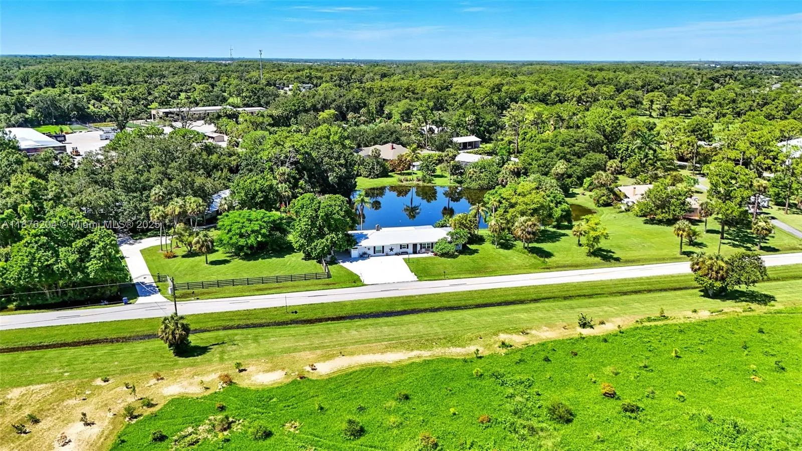 16090 Old Olga RD, Other City - In The State Of Florida, FL 33920 photo 4