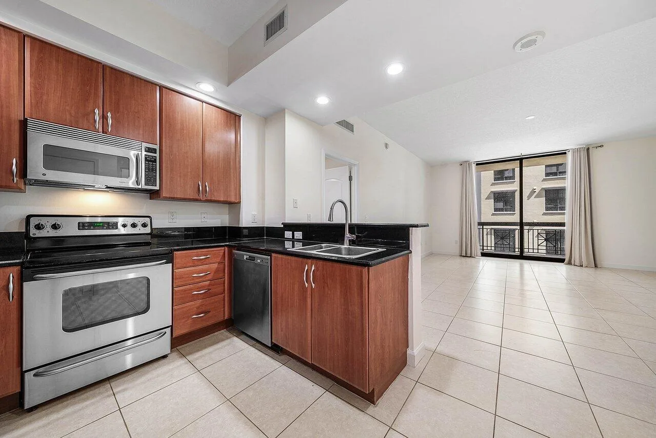 801 S Olive Avenue # 715, West Palm Beach, FL 33401 photo 3