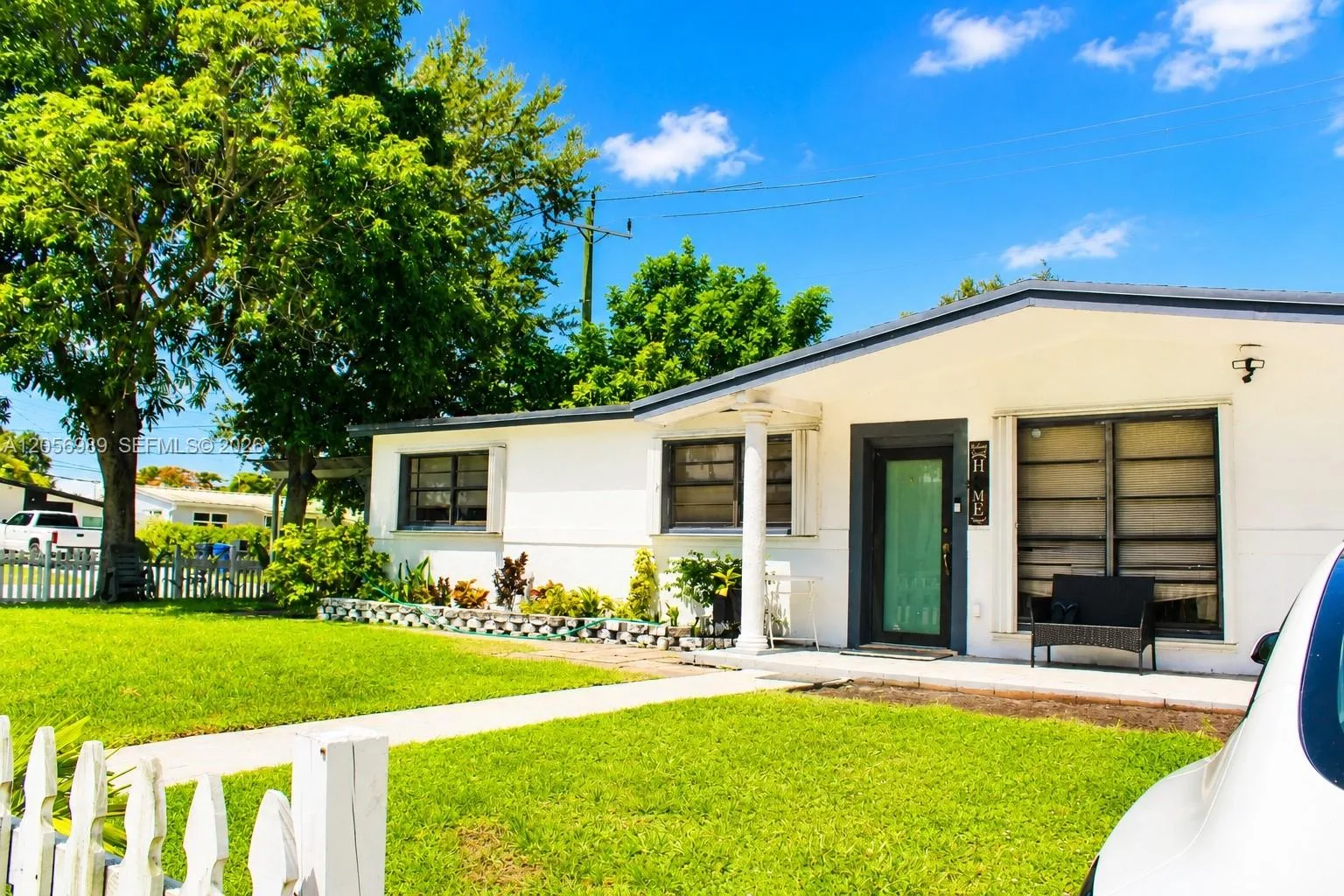 7061 Moseley St, Hollywood, FL 33024 photo 4