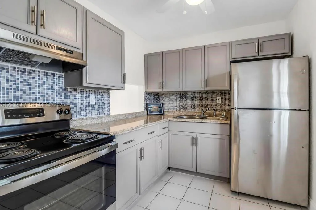 505 NW 177th St # 136, Miami Gardens, FL 33169 photo 3
