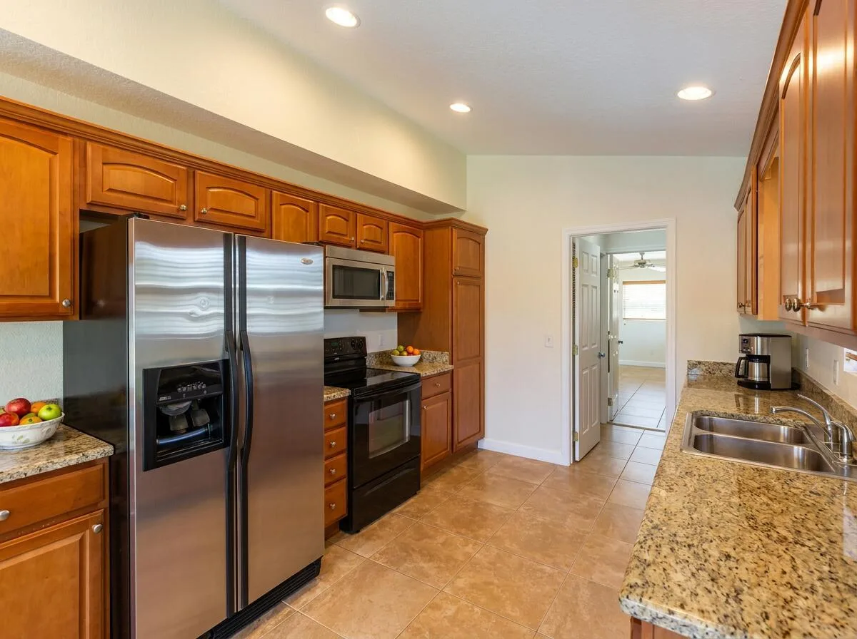 1240 Grandview Circle, Royal Palm Beach, FL 33411 photo 5