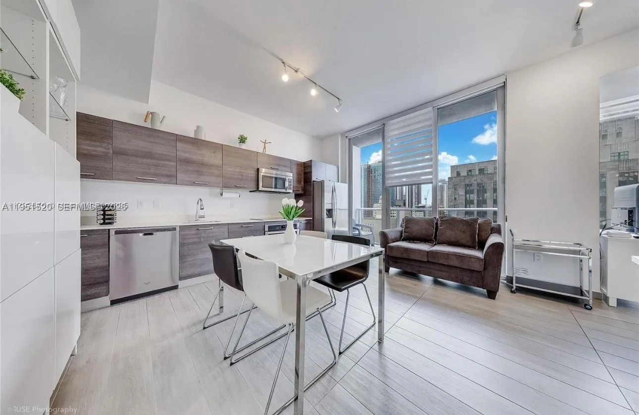 151 SE 1st St # 1706, Miami, FL 33131