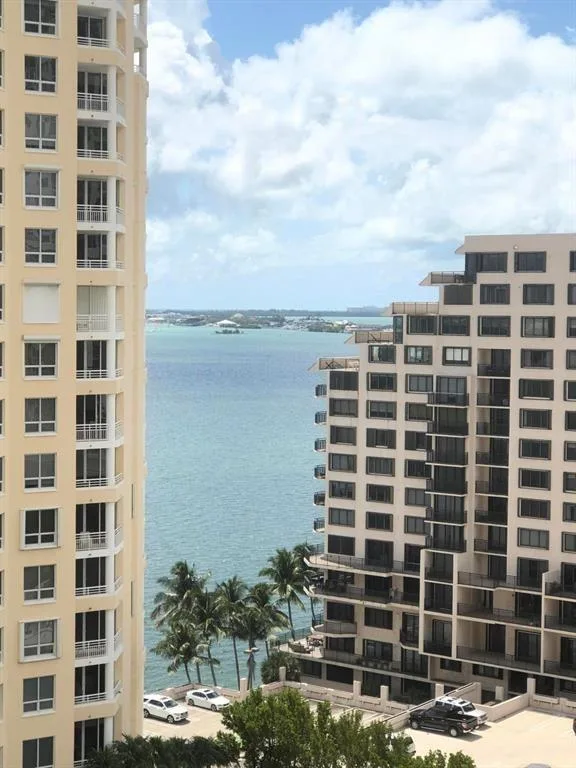 848 Brickell Key Drive # 1505, Miami, FL 33131