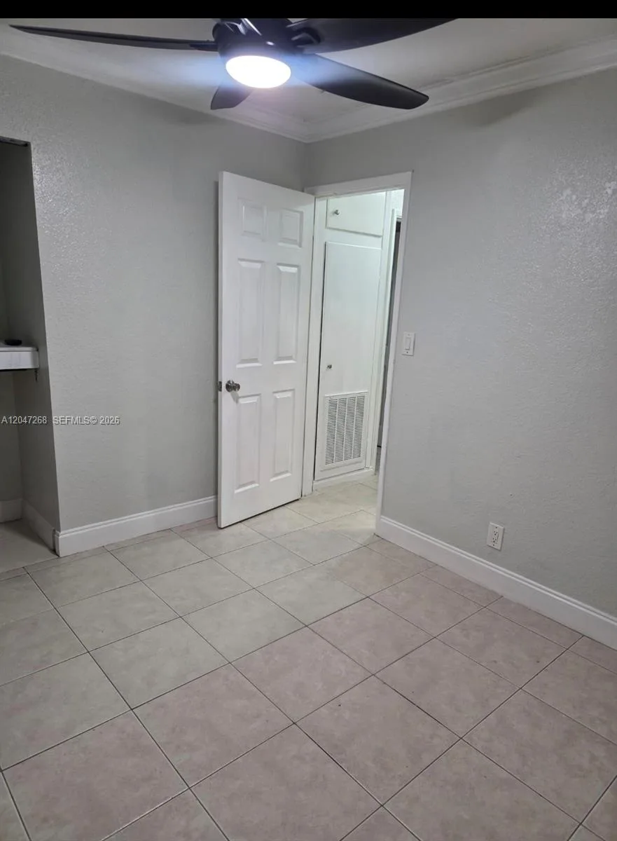 6118 Royal Palm Blvd, Margate, FL 33063 photo 9