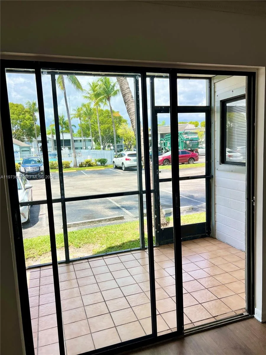 20761 NE 4th Pl # 104, Miami, FL 33179 photo 5