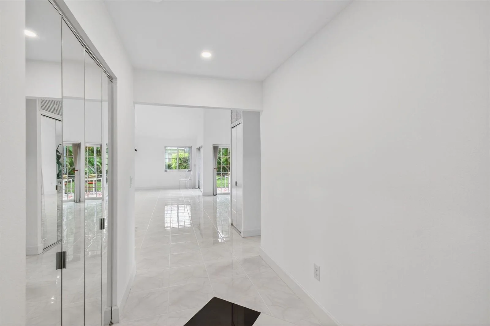 6105 Via Laguna Lane, Boca Raton, FL 33433 photo 7