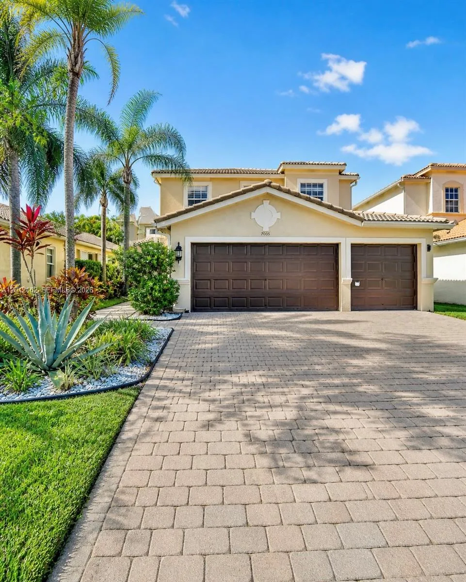 7055 Via Leonardo, Lake Worth, FL 33467