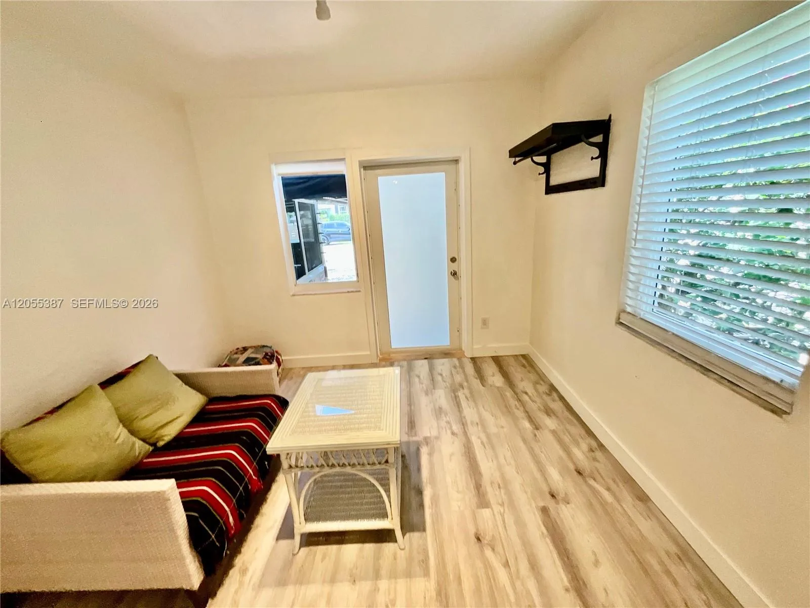 2000 SW 25th St, Miami, FL 33133 photo 3