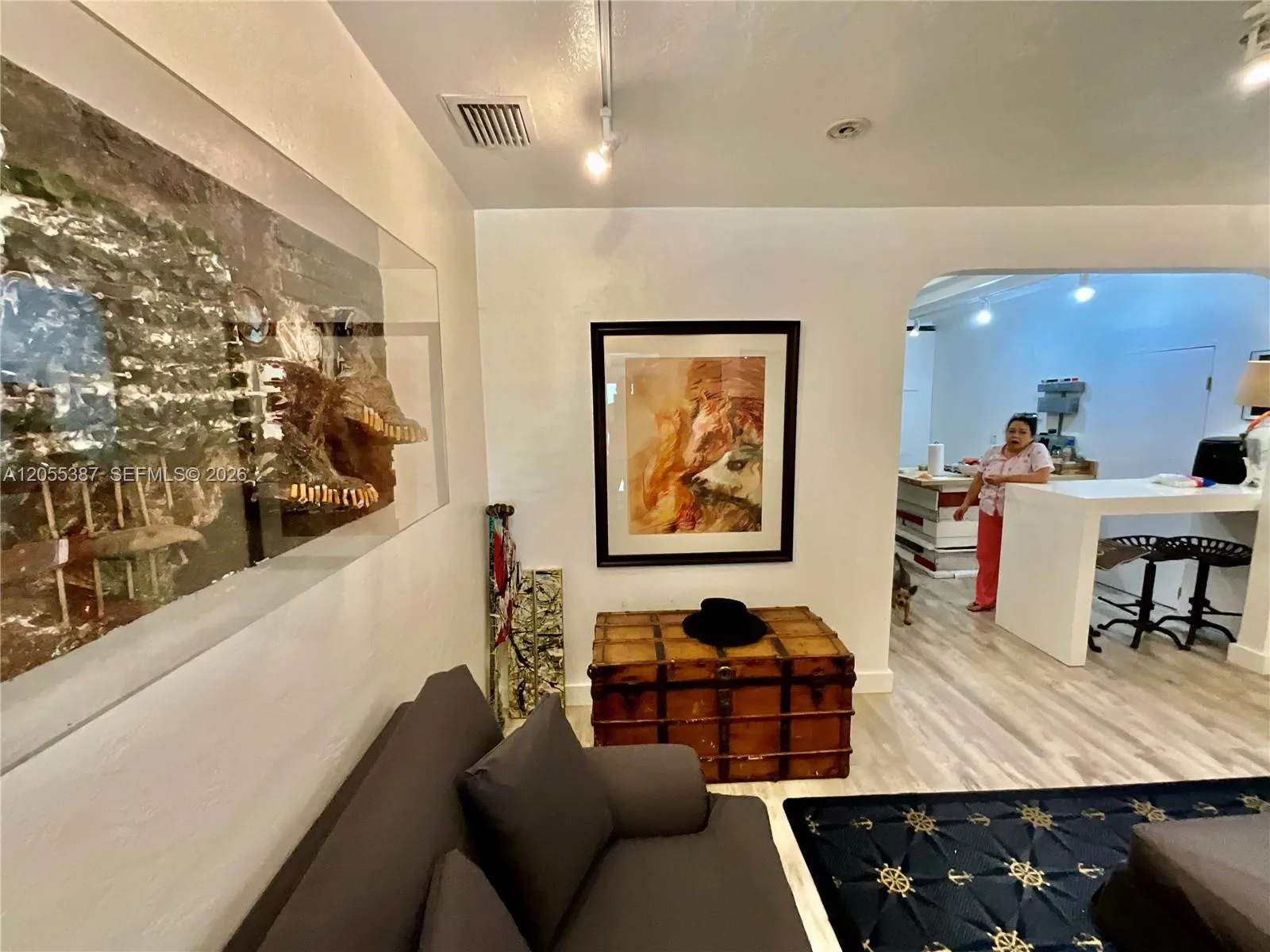 2000 SW 25th St, Miami, FL 33133 photo 4