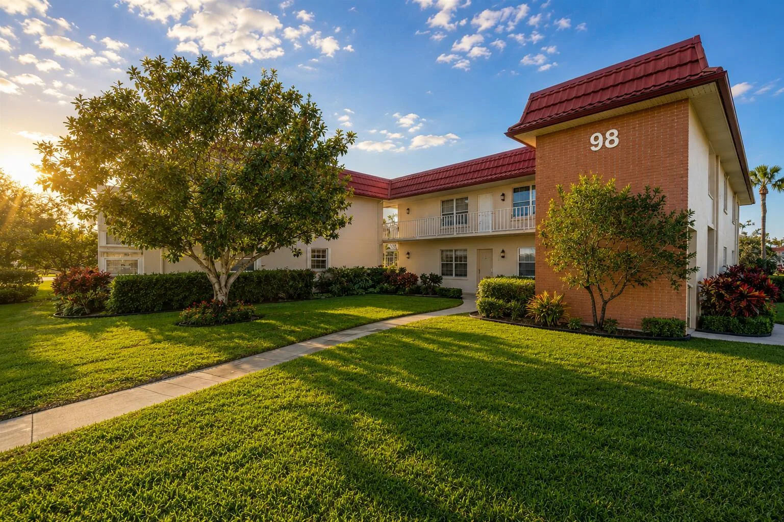 98 Spring Lake Drive # 103, Vero Beach, FL 32962