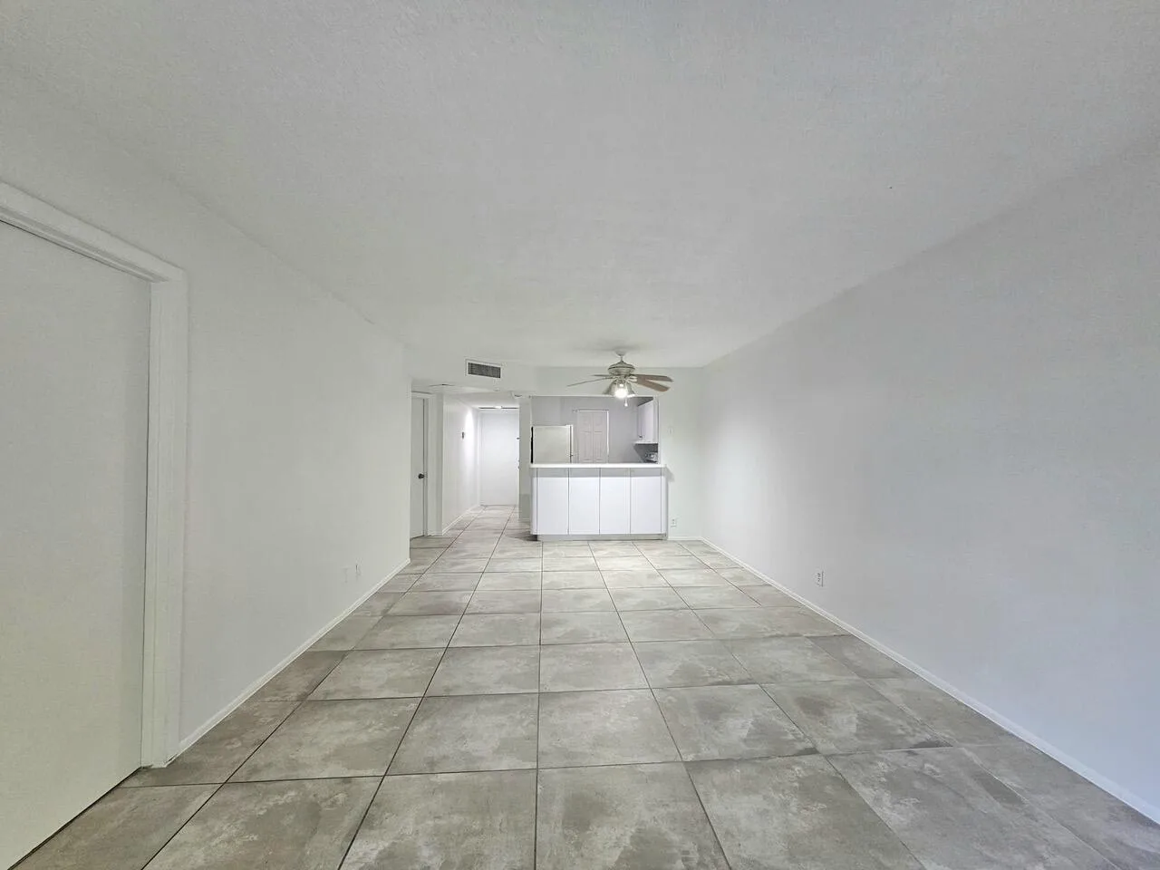 8000 S Colony Circle # 302, Tamarac, FL 33321 photo 2
