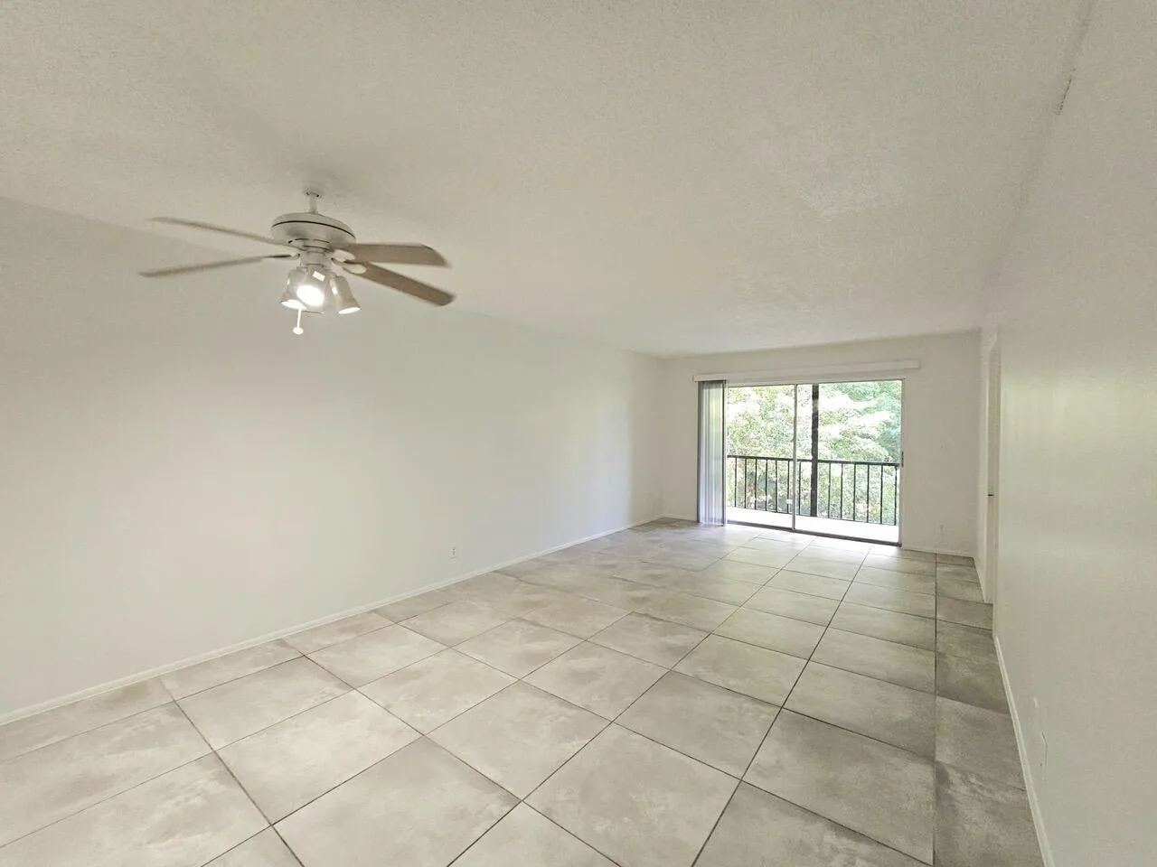 8000 S Colony Circle # 302, Tamarac, FL 33321 photo 3