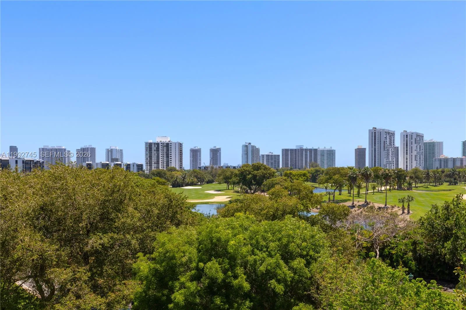 20400 W Country Club Dr # 605, Aventura, FL 33180 photo 3