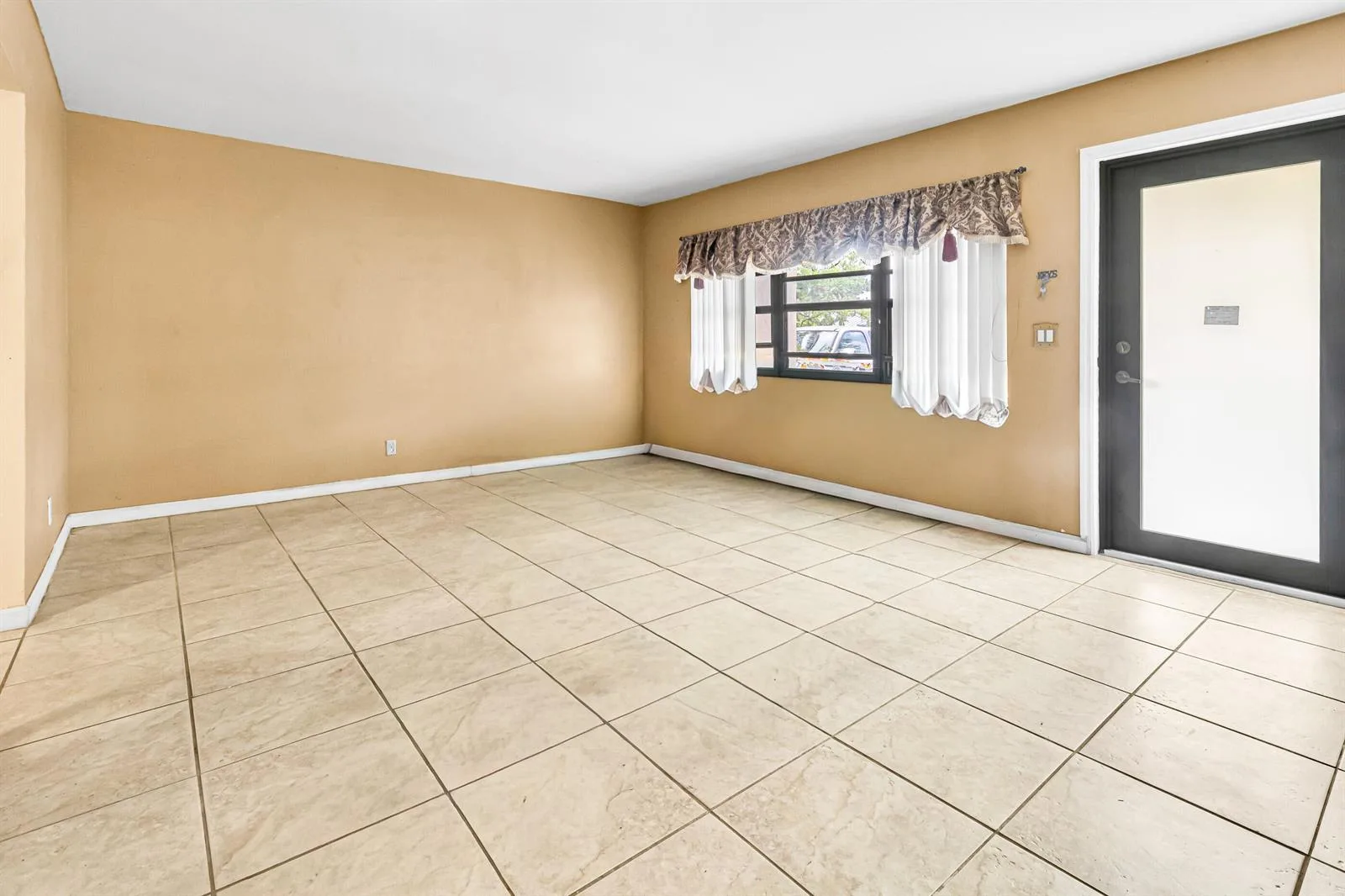 9522 Affirmed Lane, Boca Raton, FL 33496 photo 4