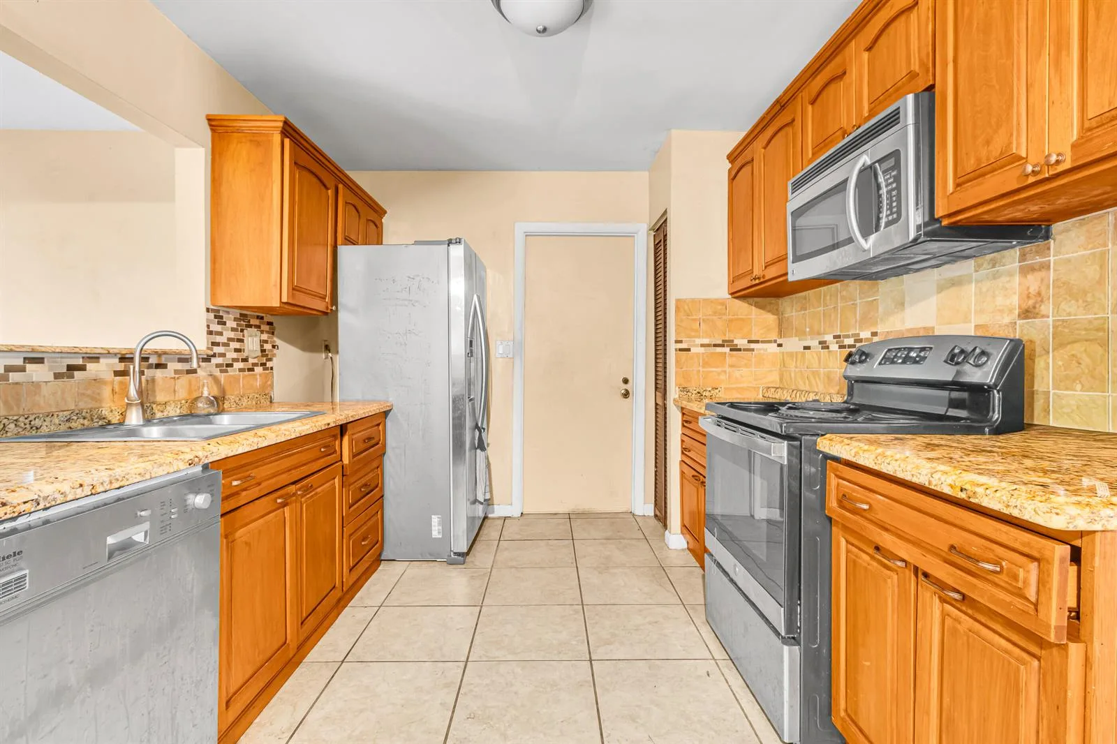 9522 Affirmed Lane, Boca Raton, FL 33496 photo 6