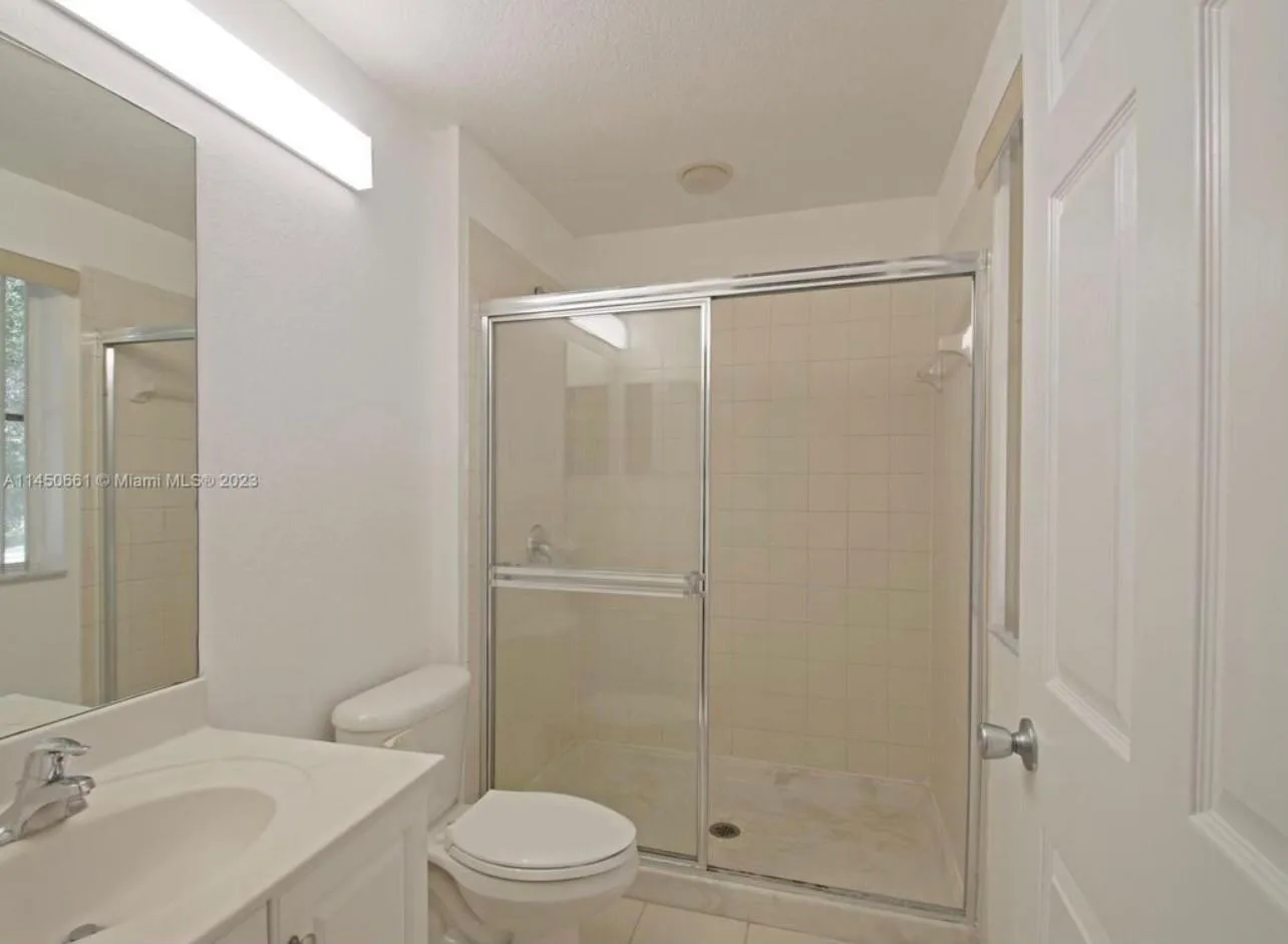 6030 SW 19th Place, North Lauderdale, FL 33068 photo 4