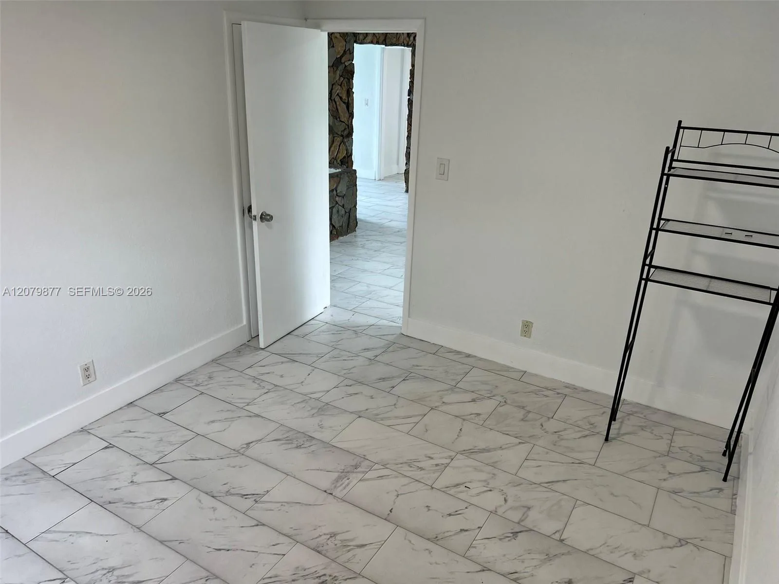 4421 NW 33rd St # 0, Lauderdale Lakes, FL 33319 — zdjęcie 5