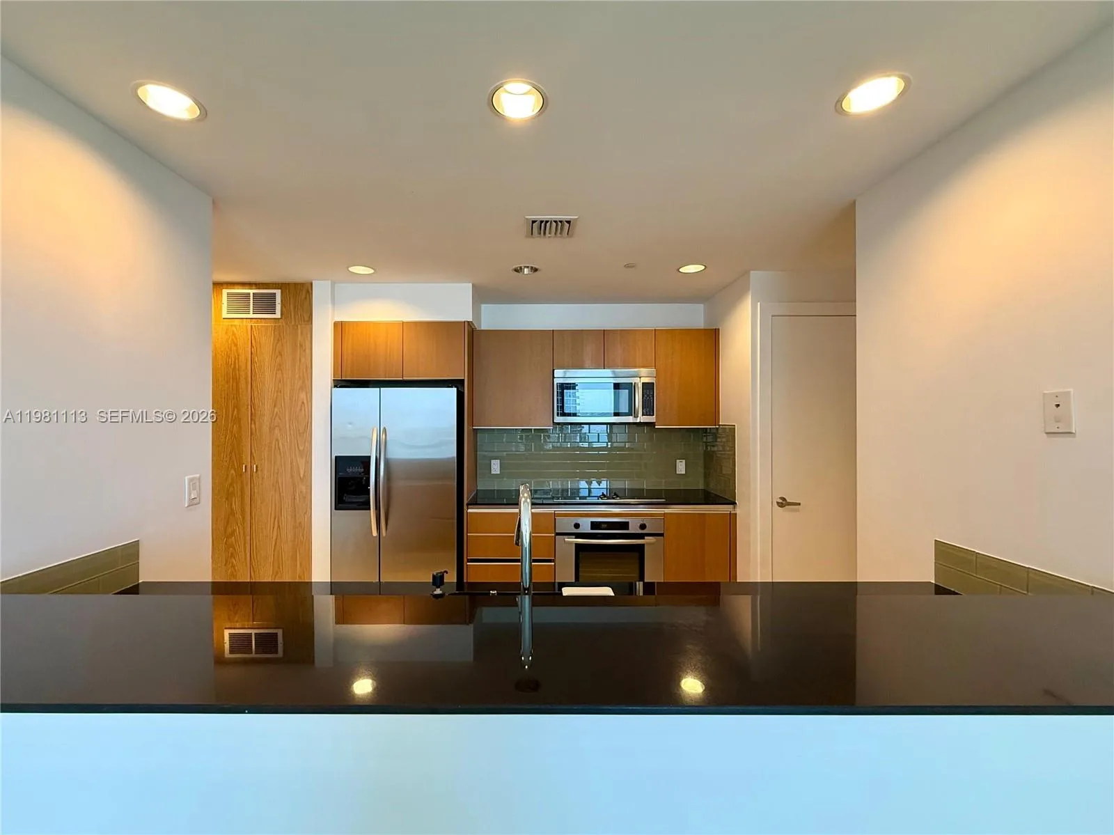 1050 Brickell Ave # 3202, Miami, FL 33131 photo 8