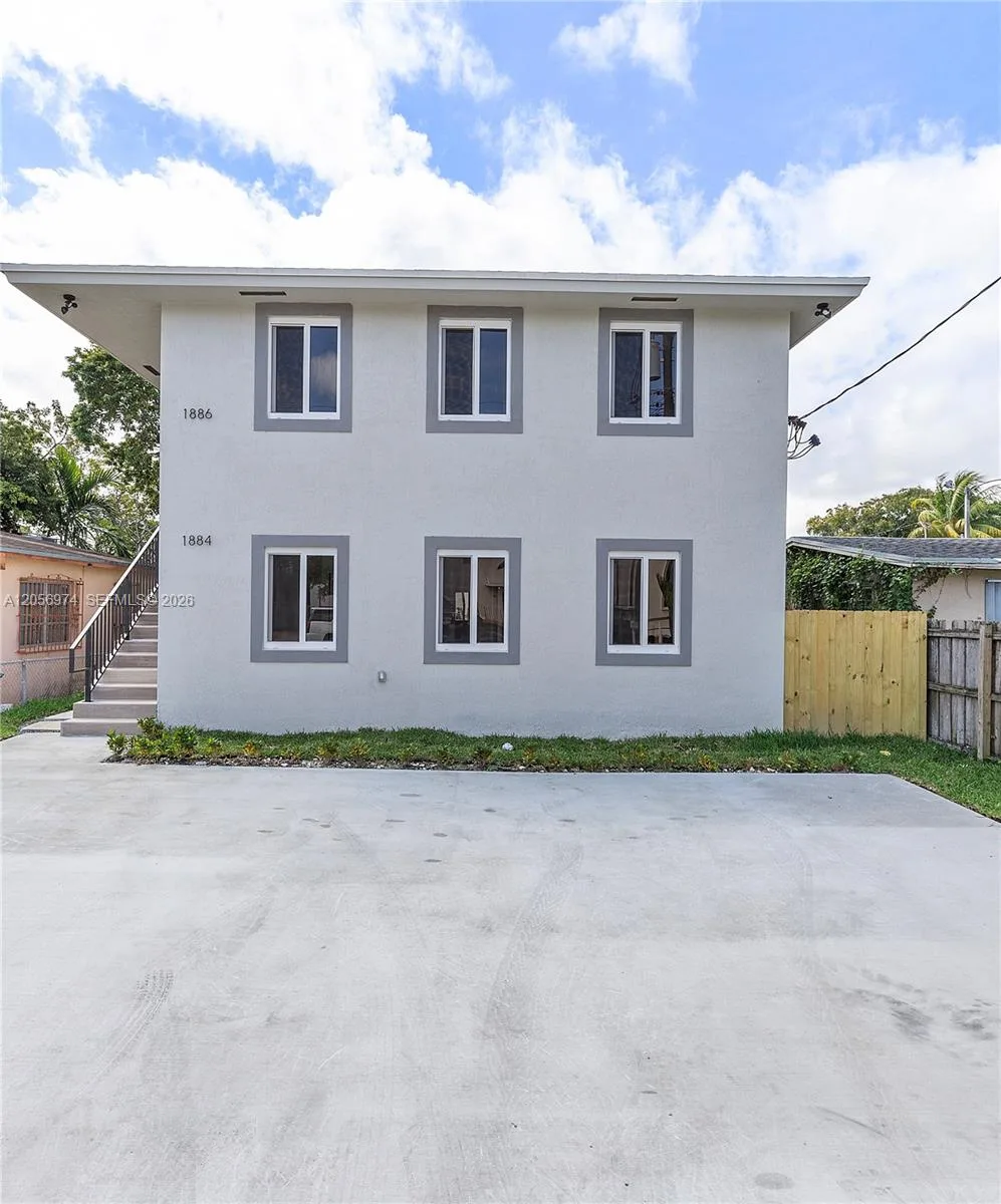 1884-1886 NW 64th St # B, Miami, FL 33147 photo 6