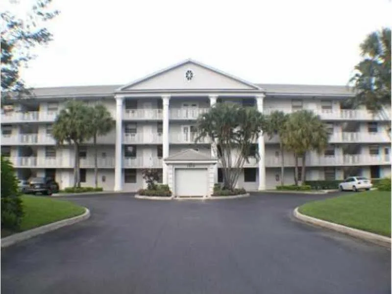 1711 Whitehall Drive # 201, Davie, FL 33324