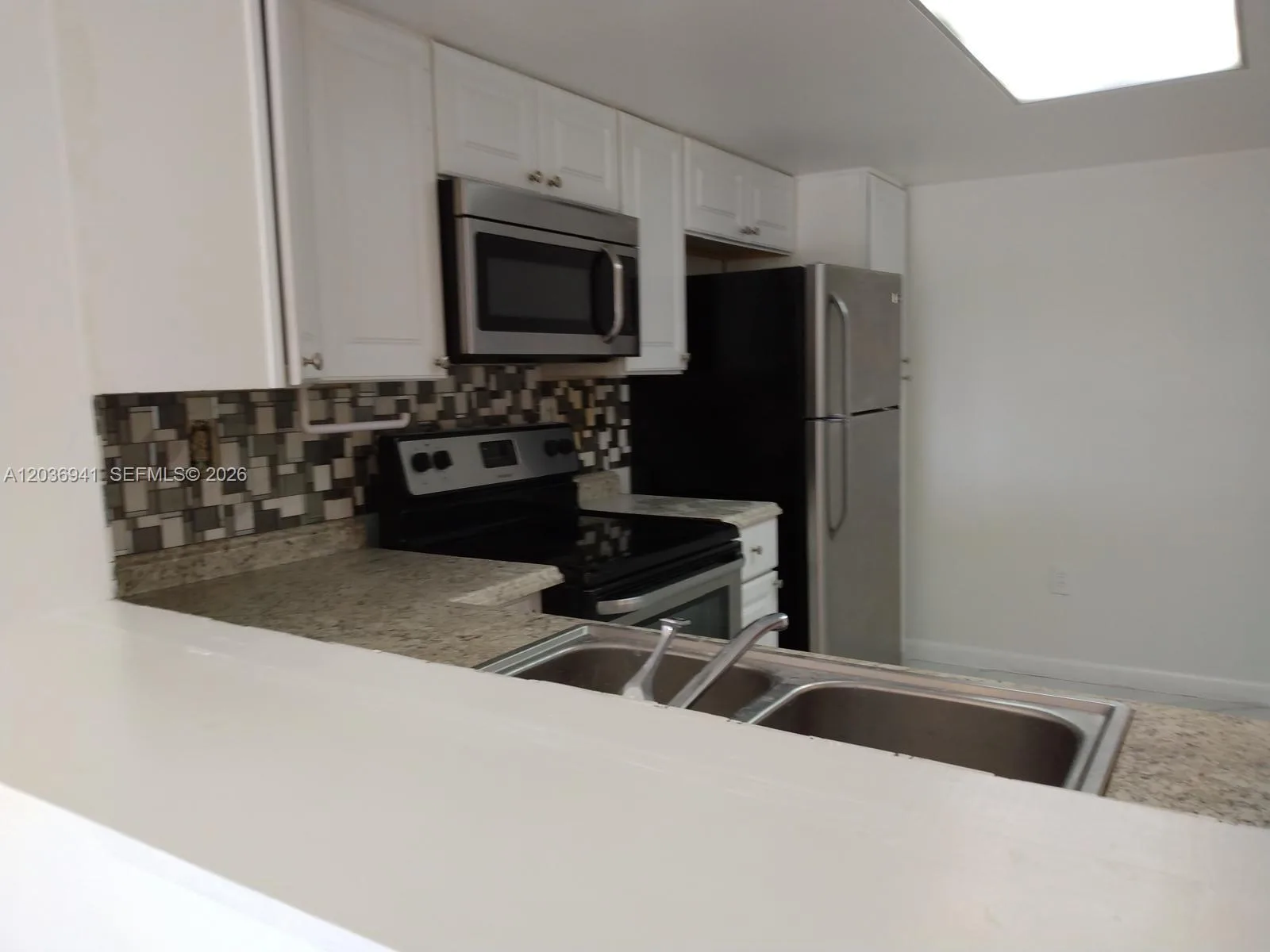 805 SW 113th Way # 805, Pembroke Pines, FL 33025