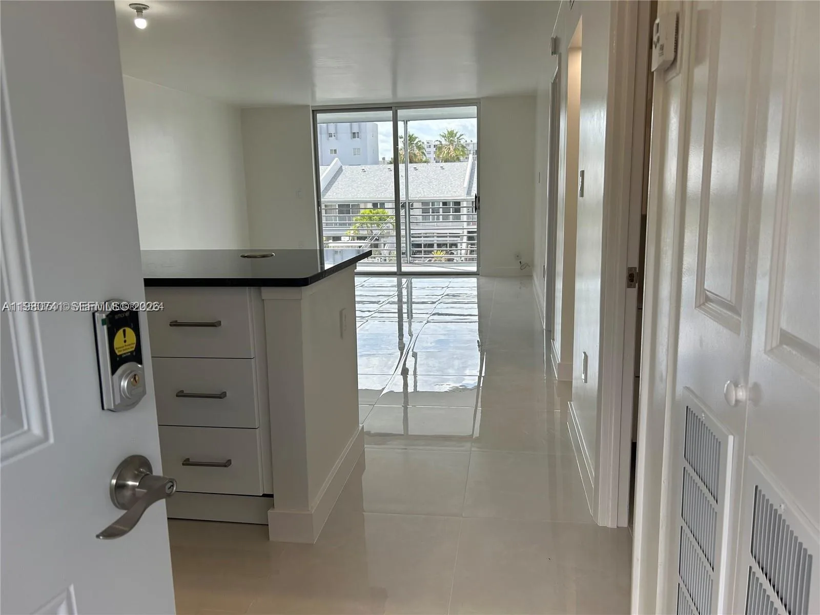 3550 NE 169th St # 303, North Miami Beach, FL 33160 photo 4