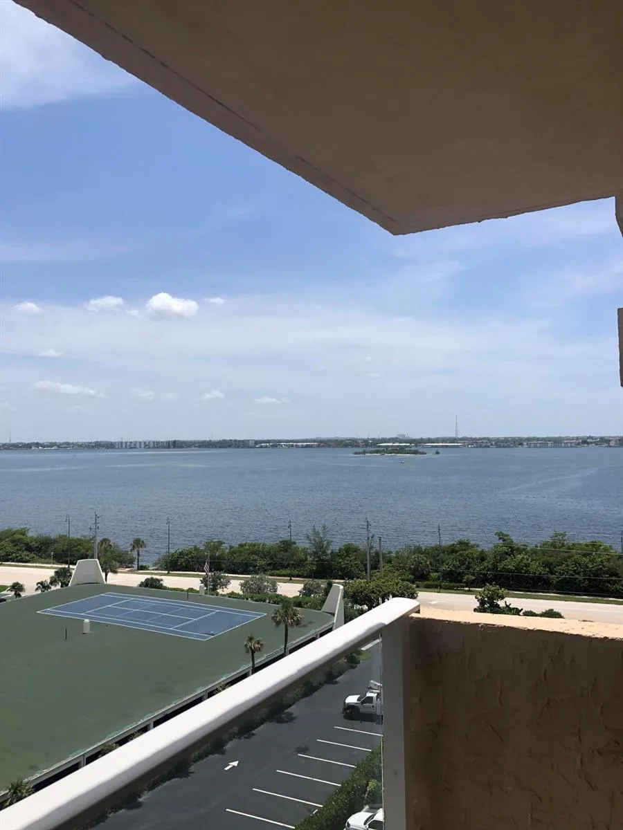 5440 N Ocean Drive # 803, Singer Island, FL 33404 photo 2