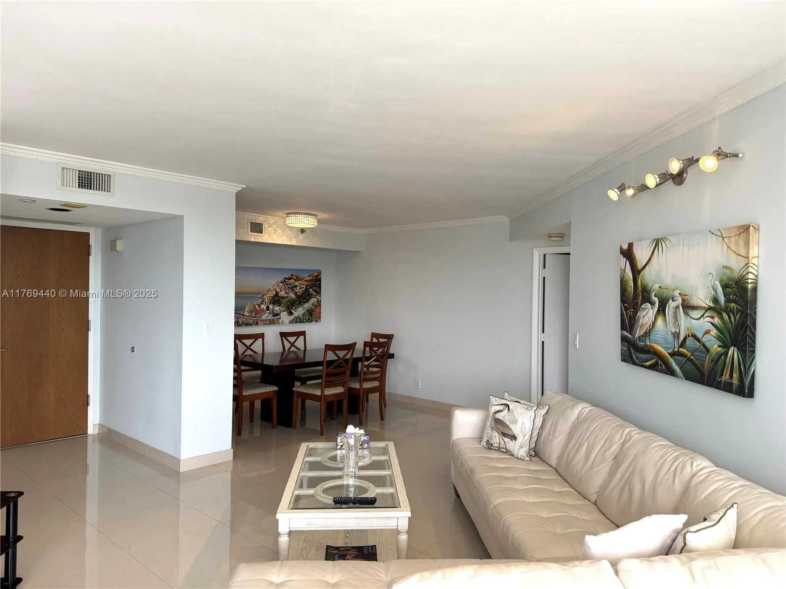 1000 ISLAND BL # 710, Aventura, FL 33160 photo 5