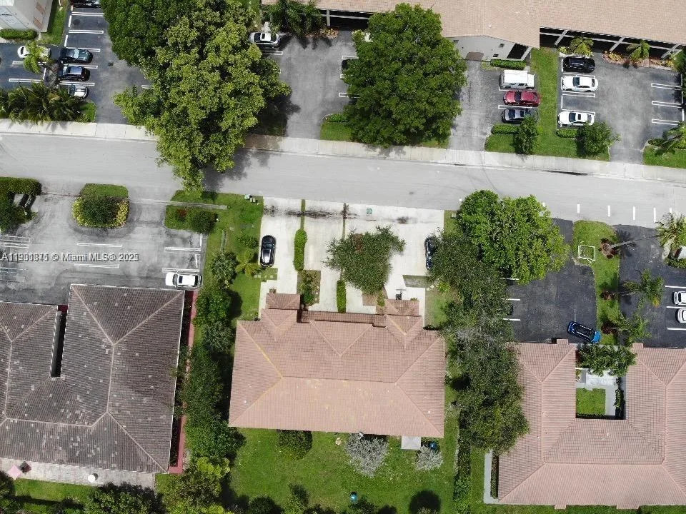 8706 NW 38th Dr, Coral Springs, FL 33065 photo 8