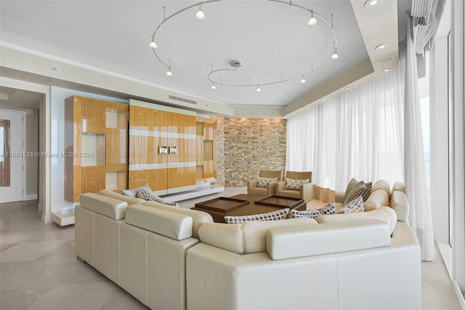 Turnberry Ocean Colony – photo 29