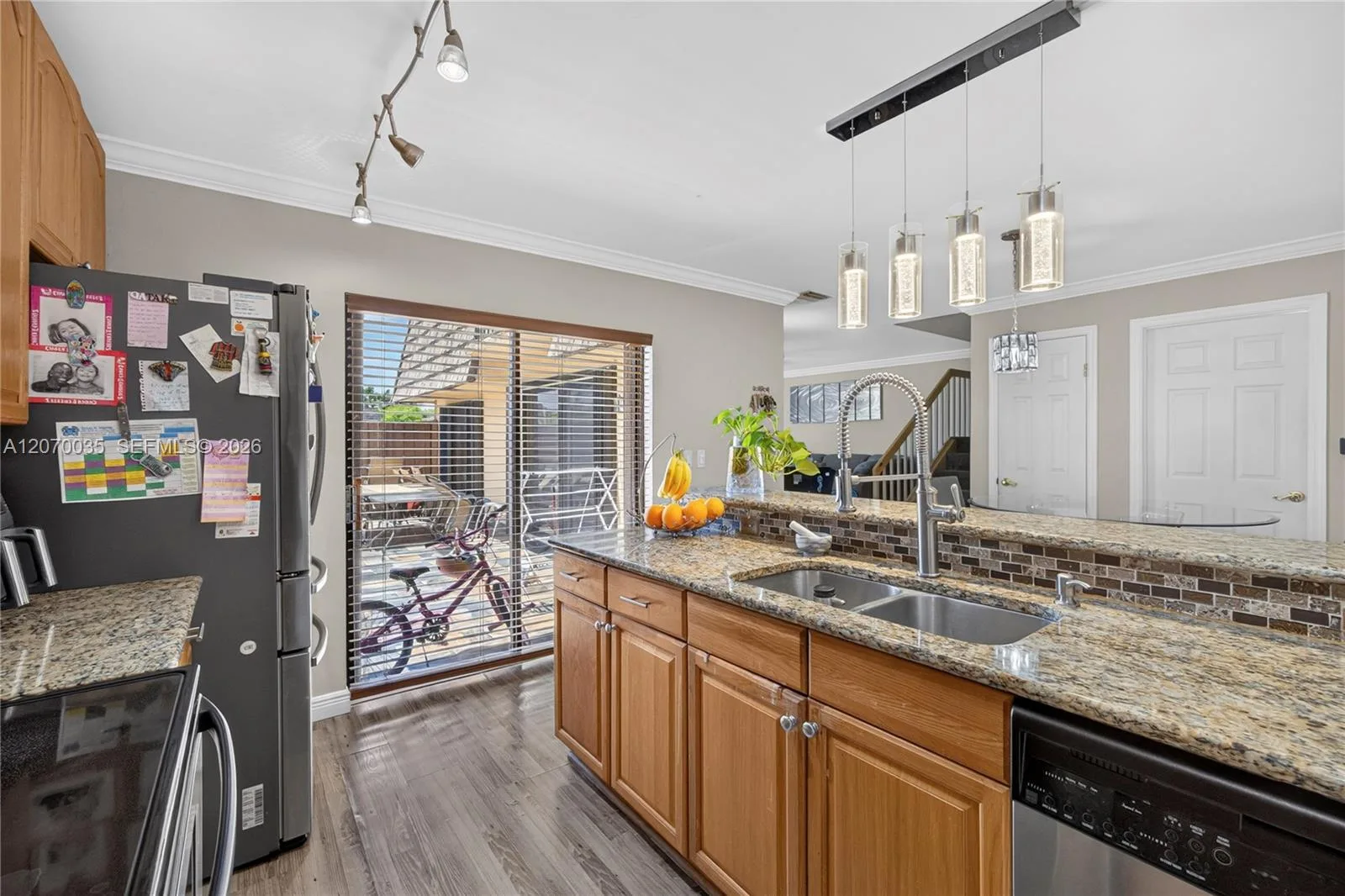 953 Springdale Cir, Palm Springs, FL 33461 photo 8