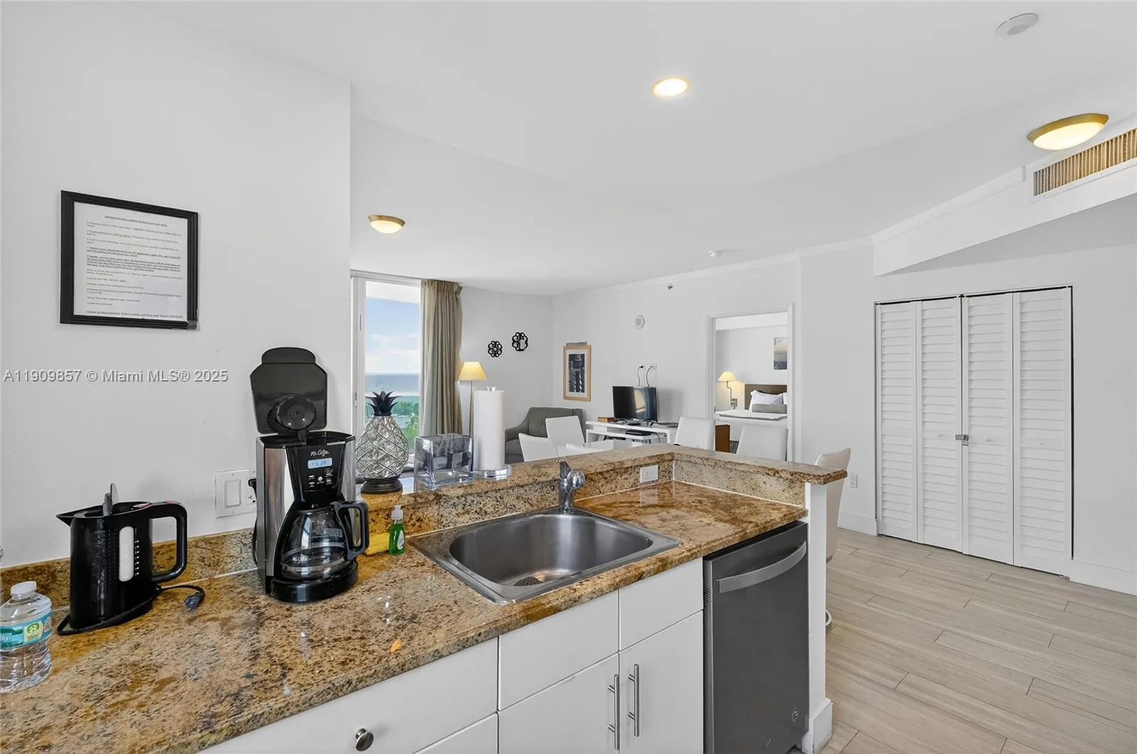 2889 Mcfarlane Rd # 1001, Miami, FL 33133 photo 10