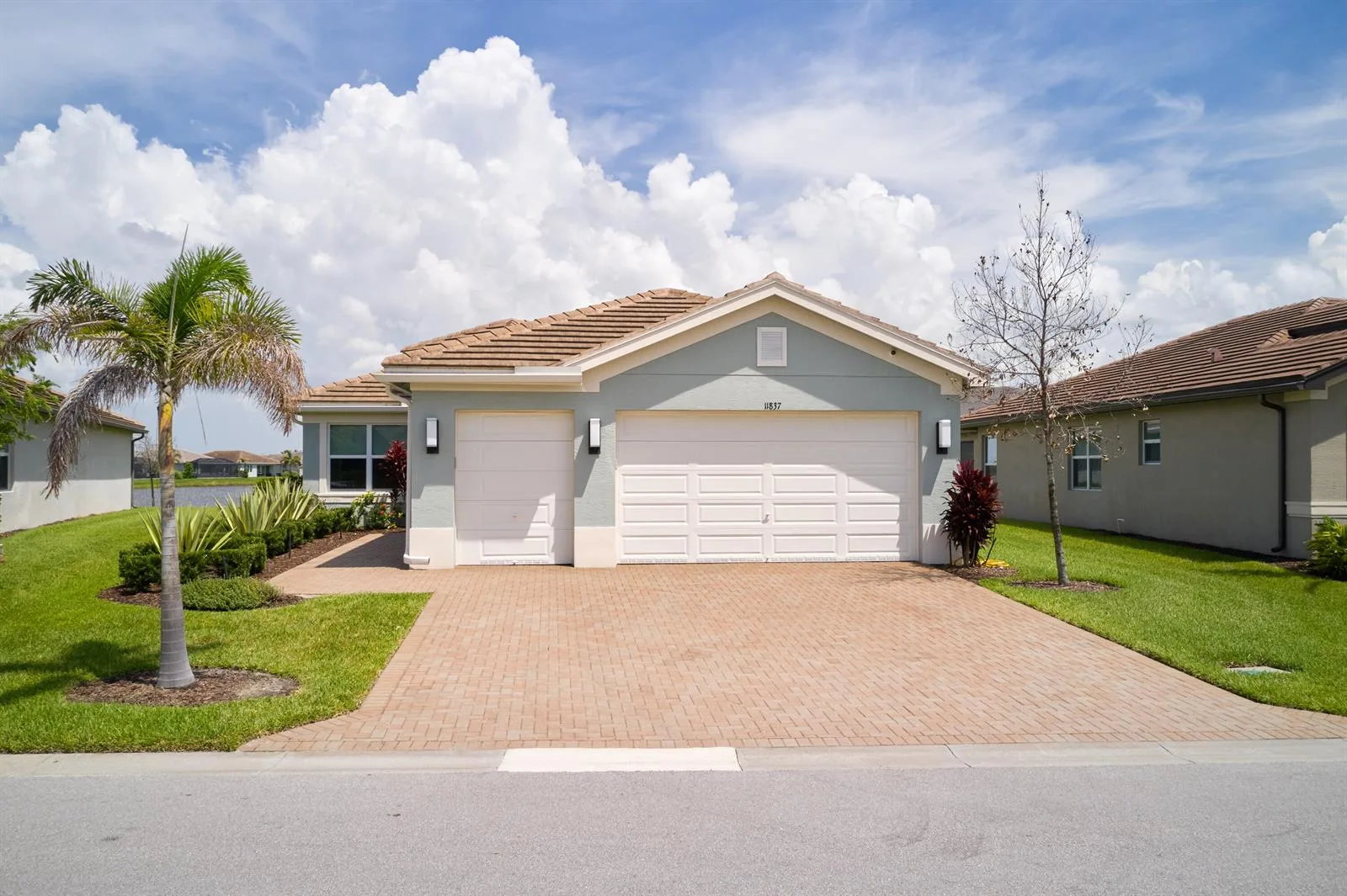 11837 SW Poseidon Way, Port St. Lucie, FL 34987 photo 3