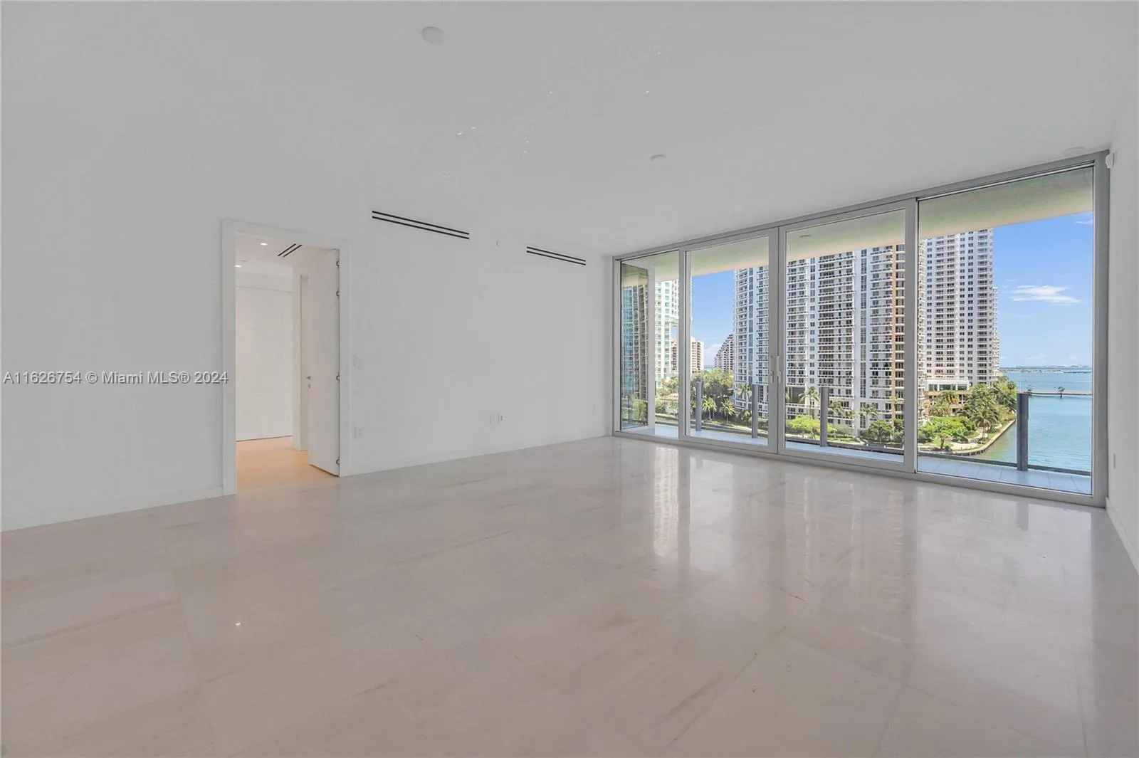 300 Biscayne Blvd Way # 703, Miami, FL 33131 photo 13