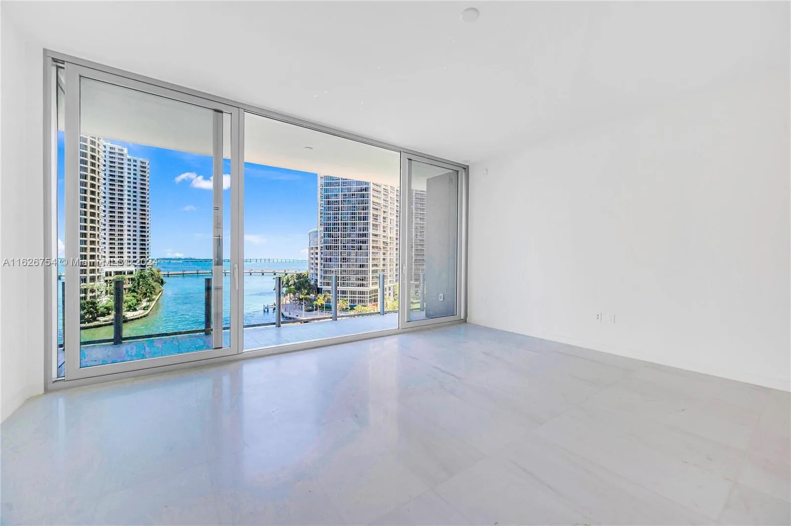 300 Biscayne Blvd Way # 703, Miami, FL 33131 photo 6