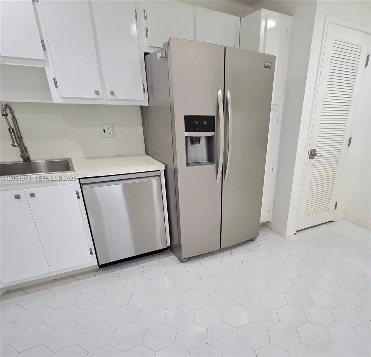 4030 W Palm Aire Dr # 407, Pompano Beach, FL 33069 photo 3