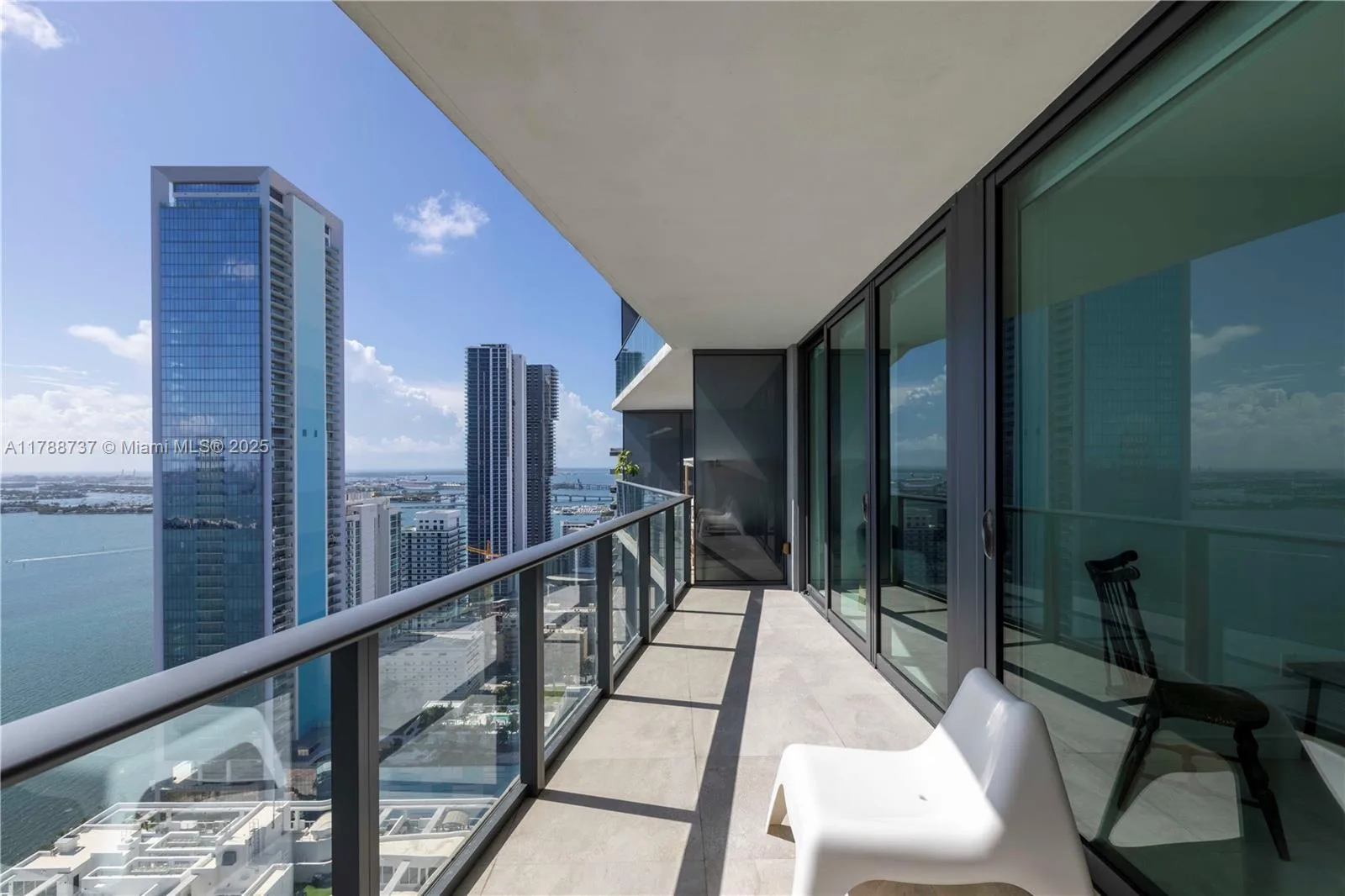 460 NE 28th St # 3703, Miami, FL 33137 photo 6
