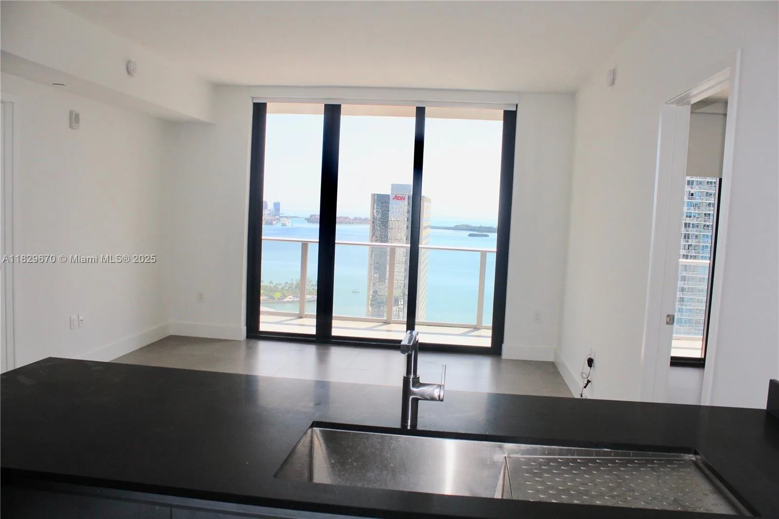 1010 Brickell Ave # 3403, Miami, FL 33131 photo 7