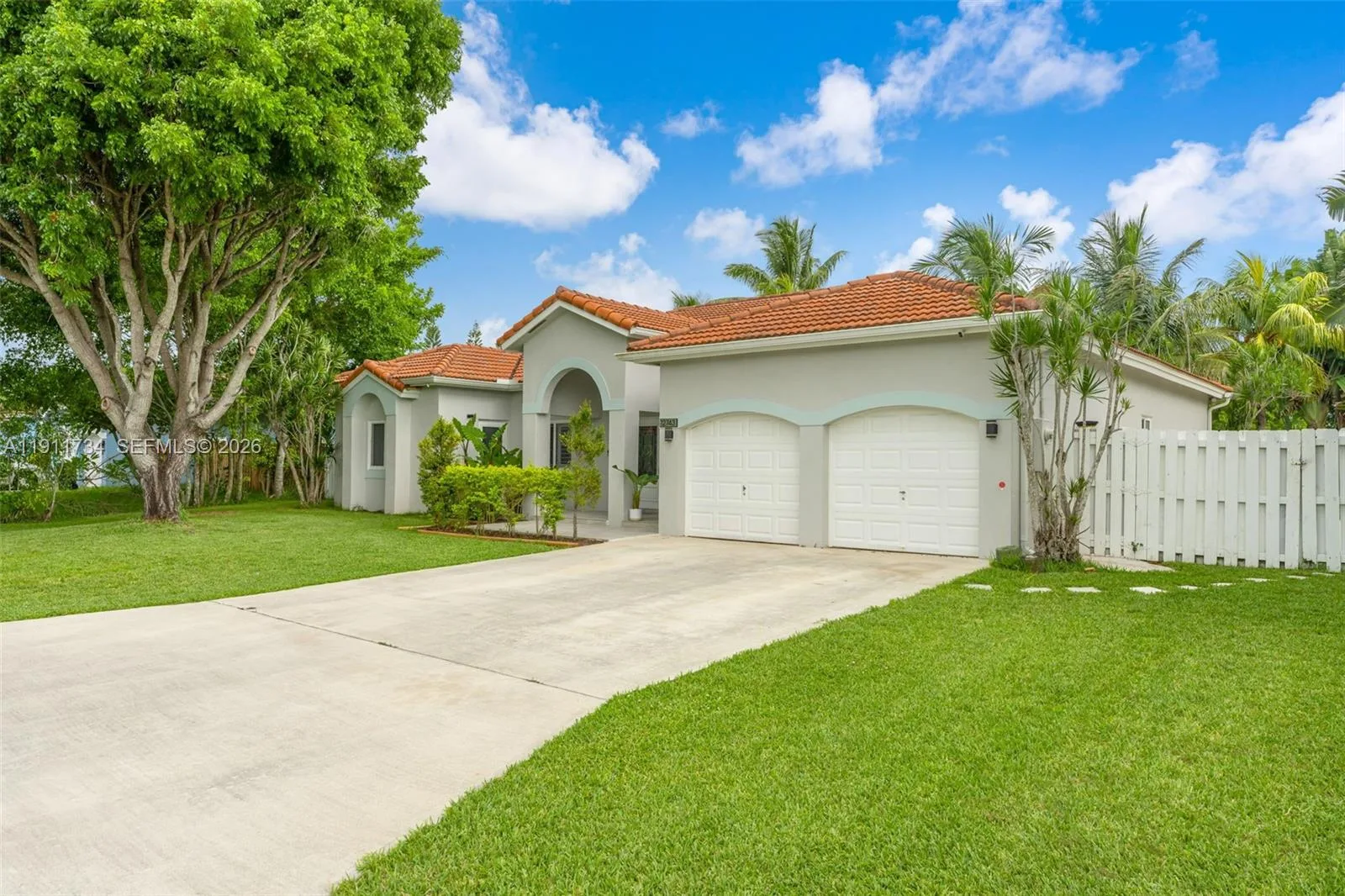 12743 SW 220th St, Miami, FL 33170